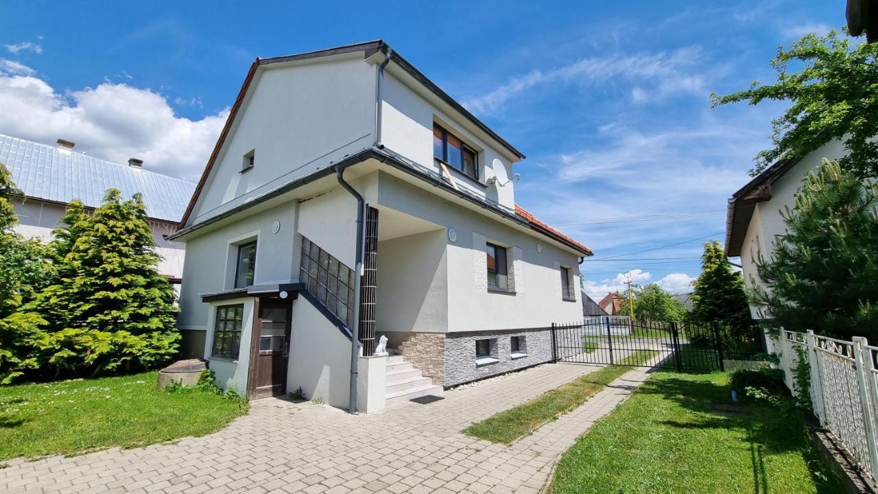 Apartmany Sebastian 프리빌리나 외부 사진