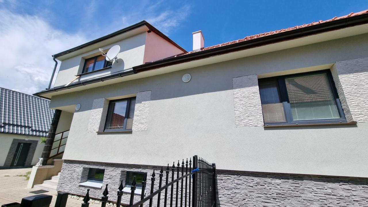 Apartmany Sebastian 프리빌리나 외부 사진